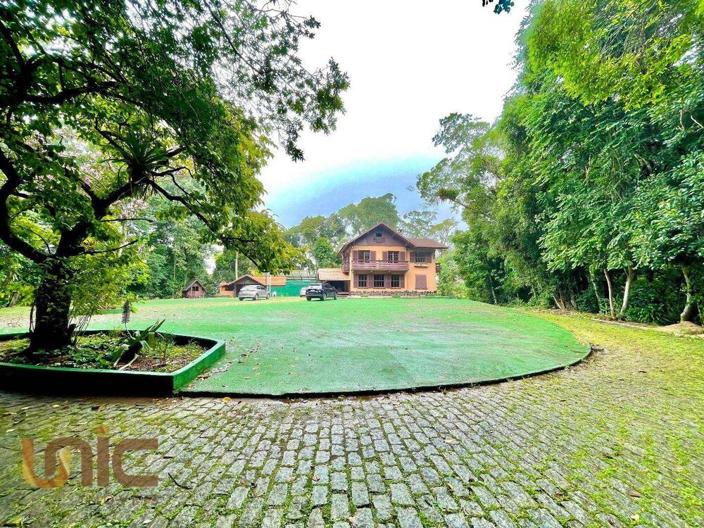 Casa, 6 quartos, 287 m² - Foto 27