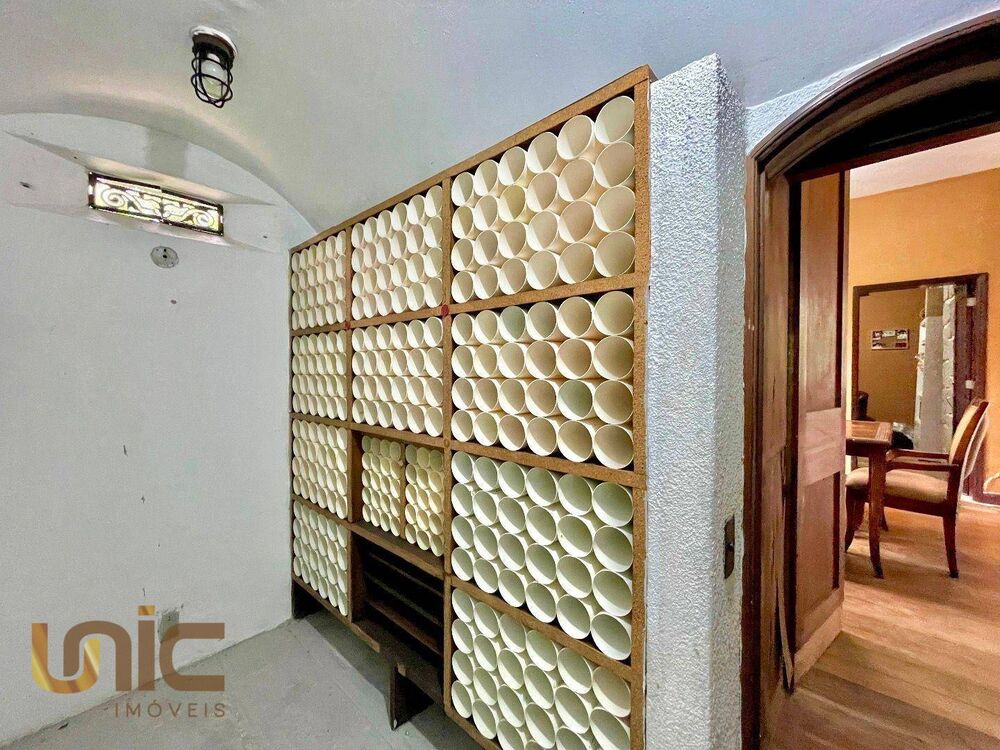 Casa, 6 quartos, 287 m² - Foto 8