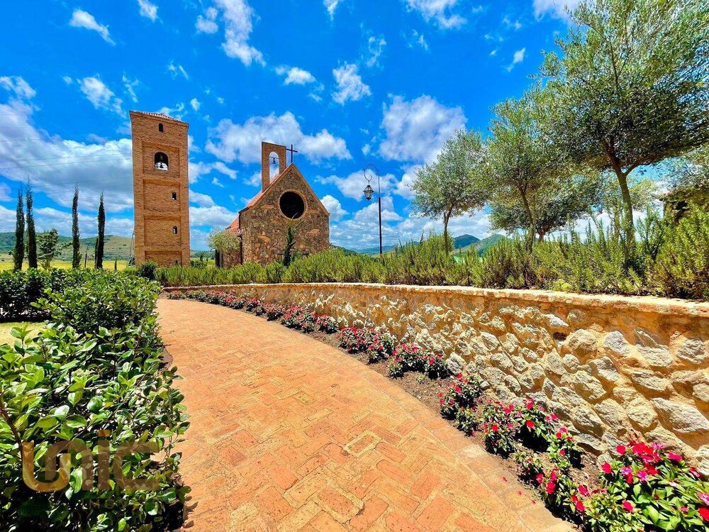 Loteamento e Condomínio, 1546 m² - Foto 1