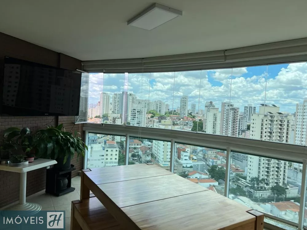 Apartamento à venda com 3 quartos, 189m² - Foto 2