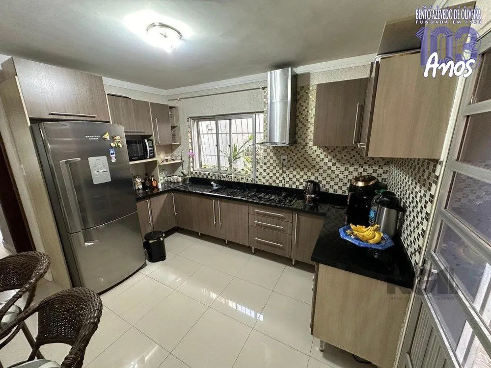 Casa, 4 quartos, 160 m² - Foto 1