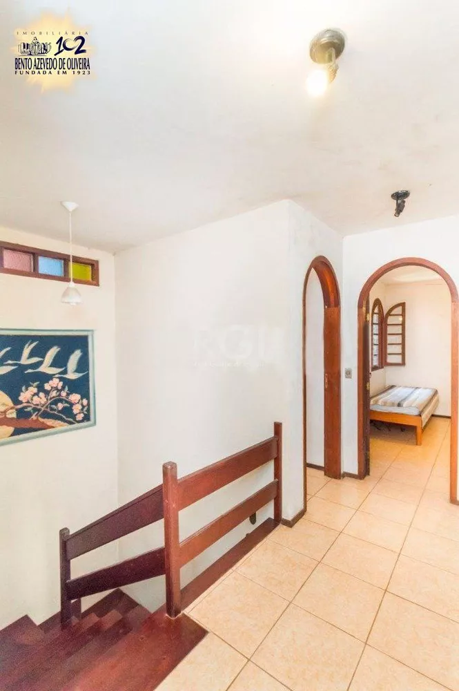 Casa, 4 quartos, 279 m² - Foto 2