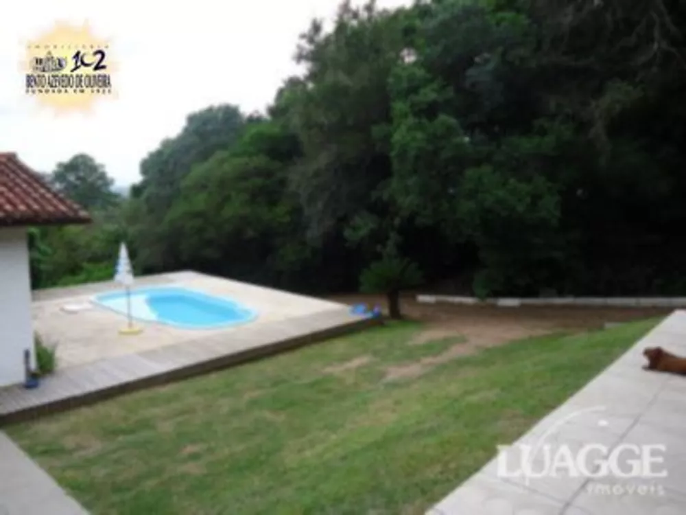 Casa, 3 quartos, 174 m² - Foto 1