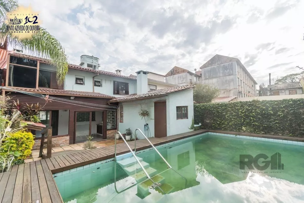 Casa, 4 quartos, 242 m² - Foto 2