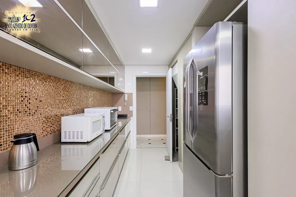 Cobertura, 3 quartos, 297 m² - Foto 5