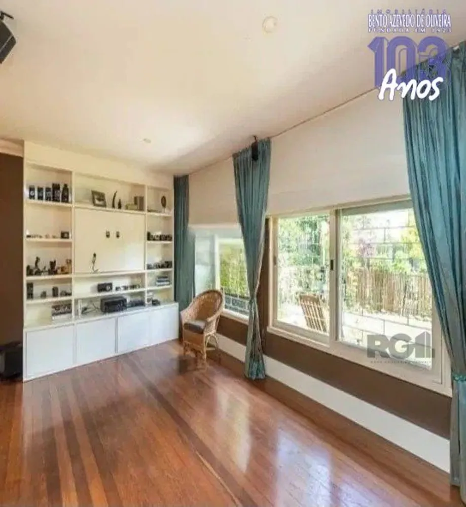 Casa, 3 quartos, 220 m² - Foto 1