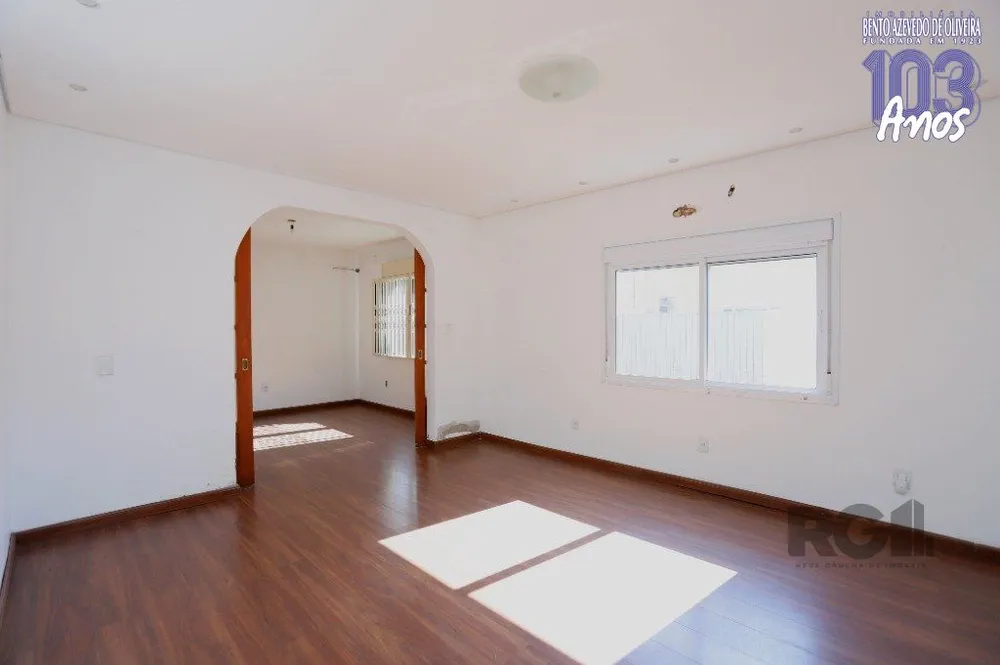 Casa, 3 quartos, 200 m² - Foto 1