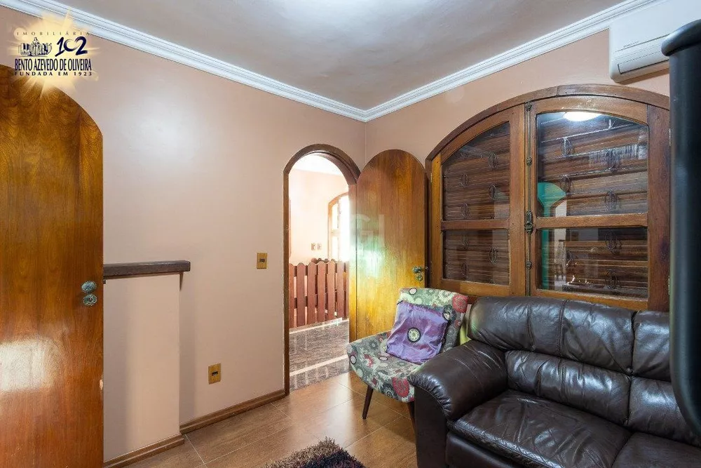 Casa, 3 quartos, 232 m² - Foto 4