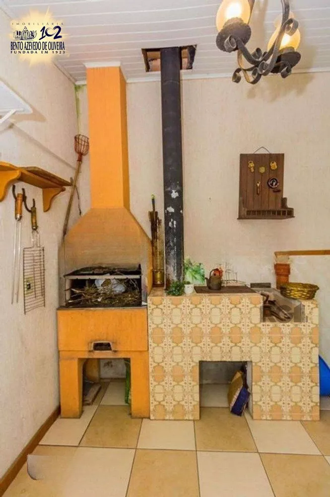 Casa, 5 quartos, 308 m² - Foto 1