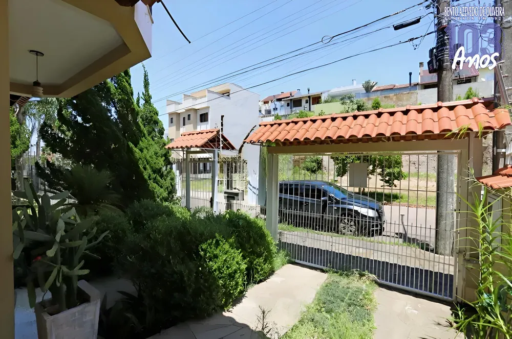 Casa, 3 quartos, 205 m² - Foto 2