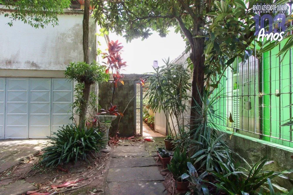 Casa, 4 quartos, 262 m² - Foto 1