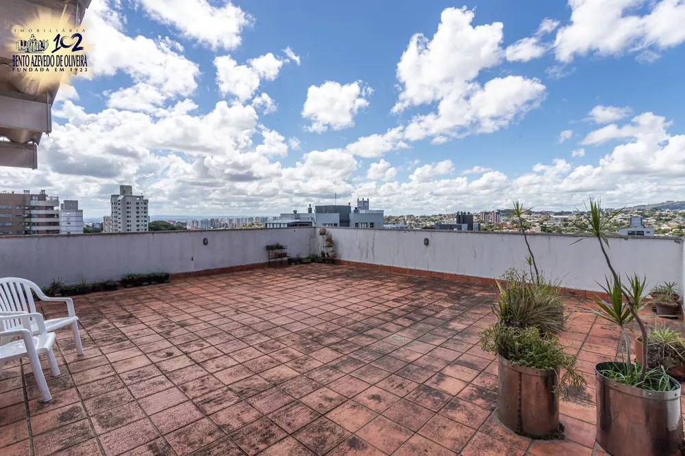 Cobertura, 3 quartos, 261 m² - Foto 2