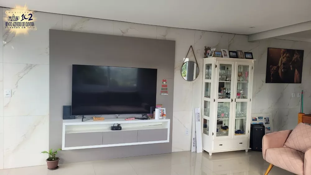 Casa, 3 quartos, 170 m² - Foto 3