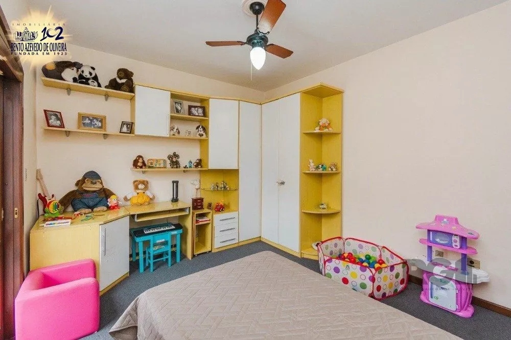 Casa, 4 quartos, 295 m² - Foto 2