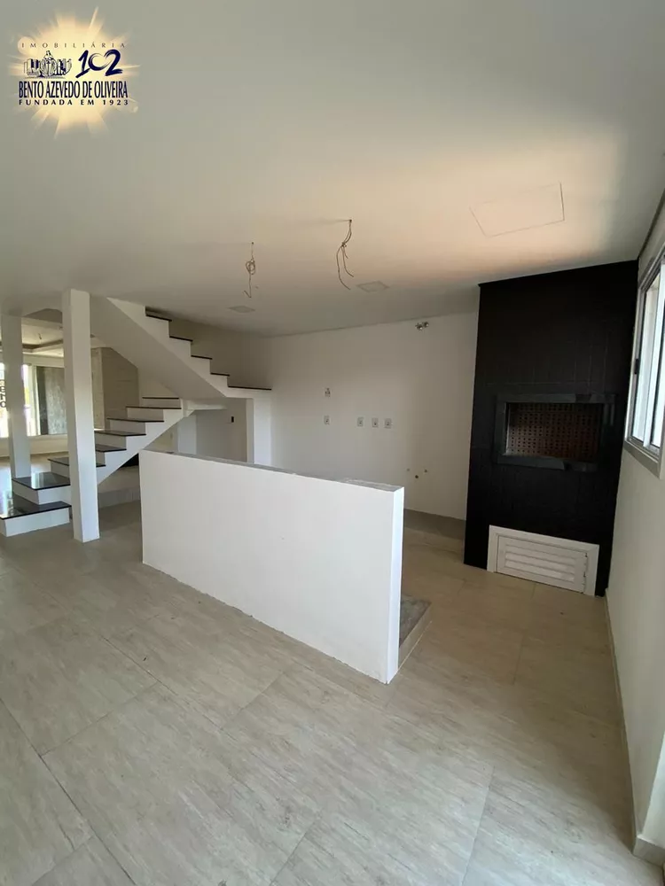 Casa, 3 quartos, 224 m² - Foto 3