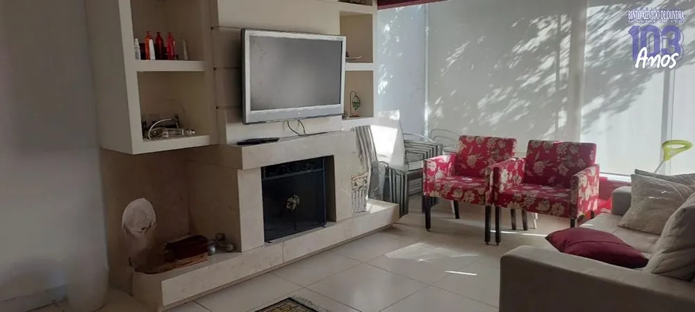 Casa, 3 quartos, 360 m² - Foto 1