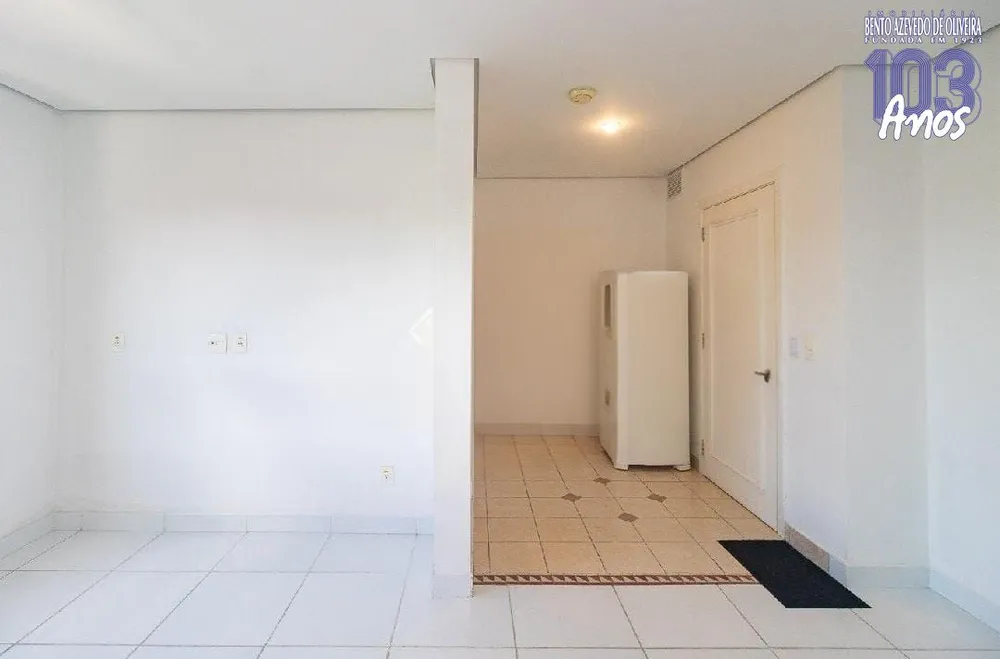 Apartamento, 1 quarto, 27 m² - Foto 3