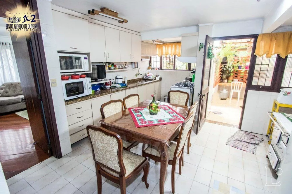 Casa, 4 quartos, 485 m² - Foto 1