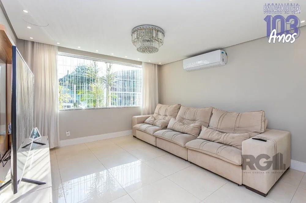 Casa, 4 quartos, 138 m² - Foto 1