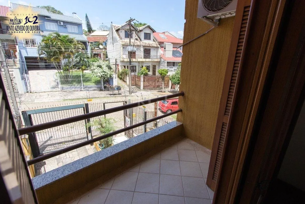 Casa, 3 quartos, 204 m² - Foto 2