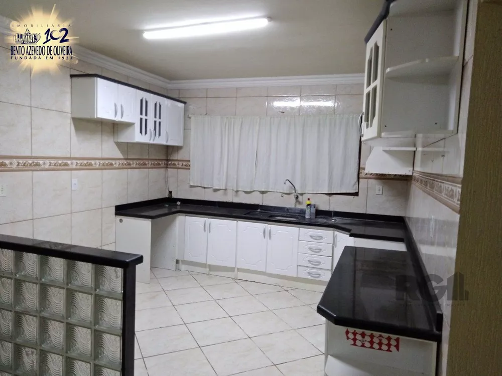 Casa, 3 quartos, 331 m² - Foto 1