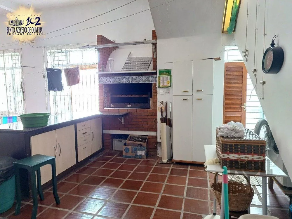 Casa, 3 quartos, 231 m² - Foto 4