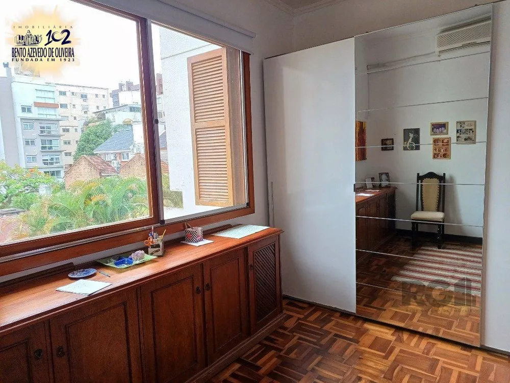 Casa, 3 quartos, 231 m² - Foto 1