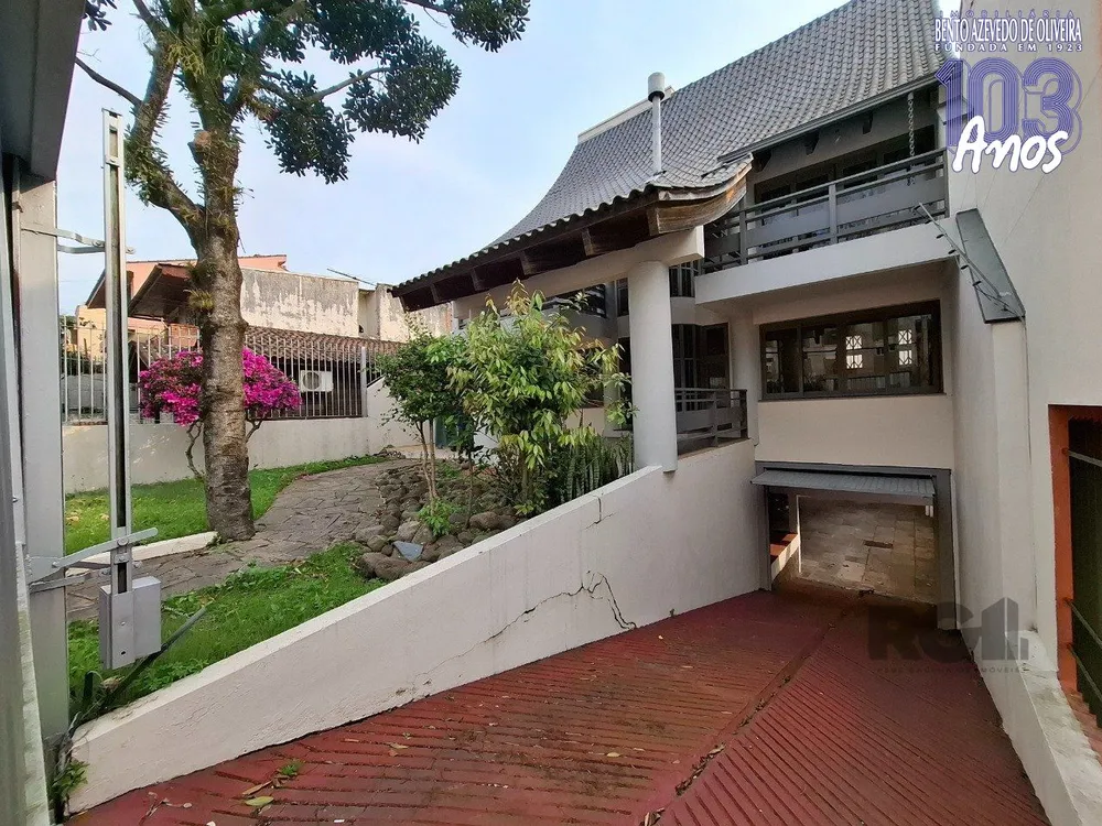 Casa, 4 quartos, 299 m² - Foto 1