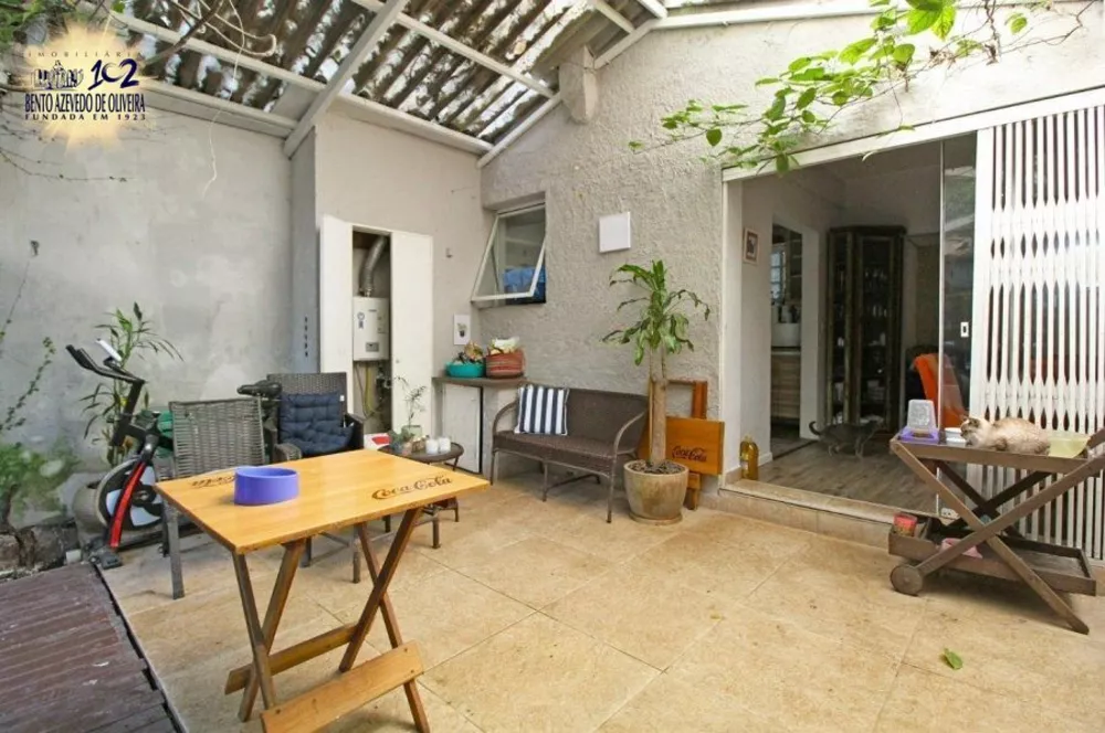 Casa, 4 quartos, 220 m² - Foto 2