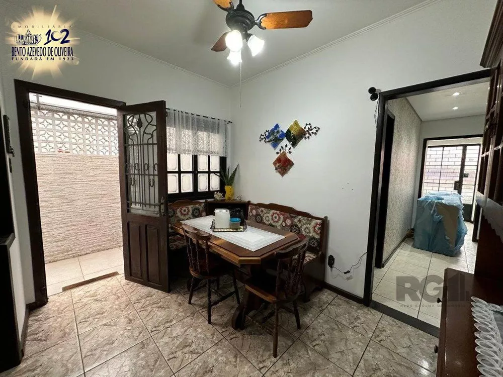 Casa, 3 quartos, 260 m² - Foto 2