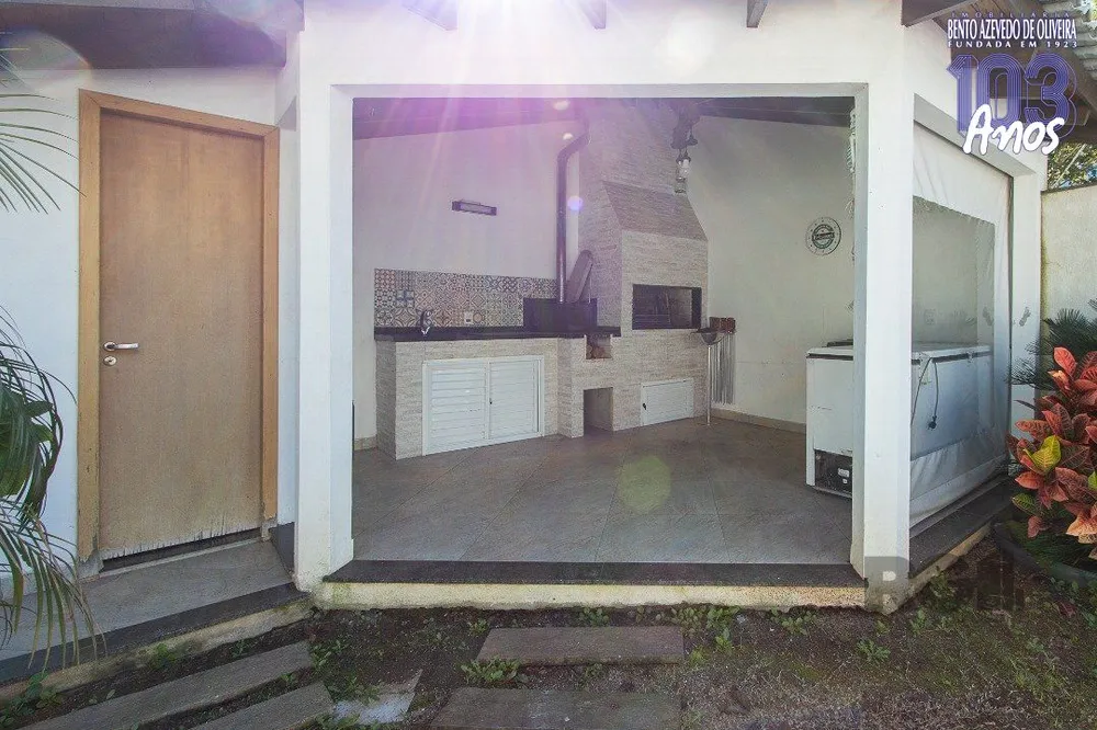Casa, 4 quartos, 369 m² - Foto 1