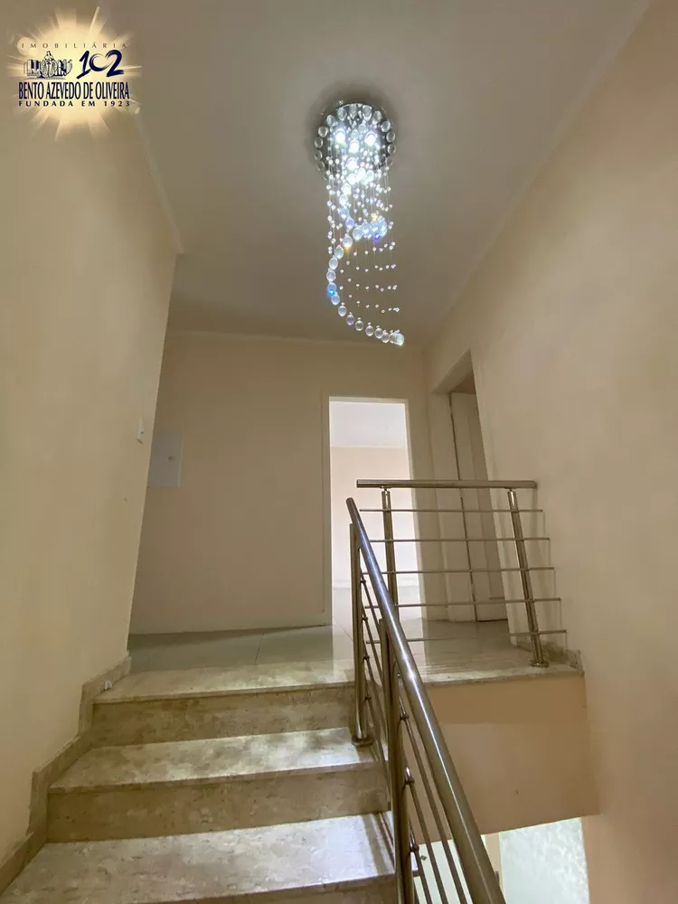 Casa, 4 quartos, 265 m² - Foto 3