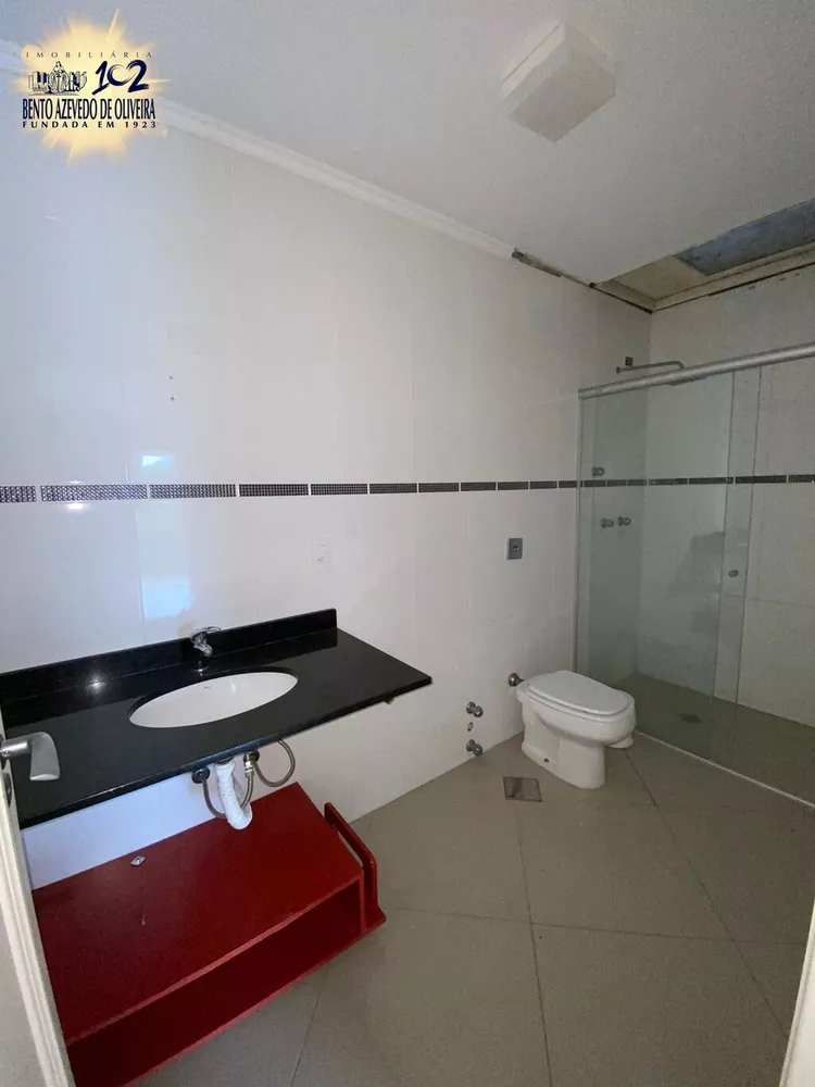 Casa, 4 quartos, 265 m² - Foto 4