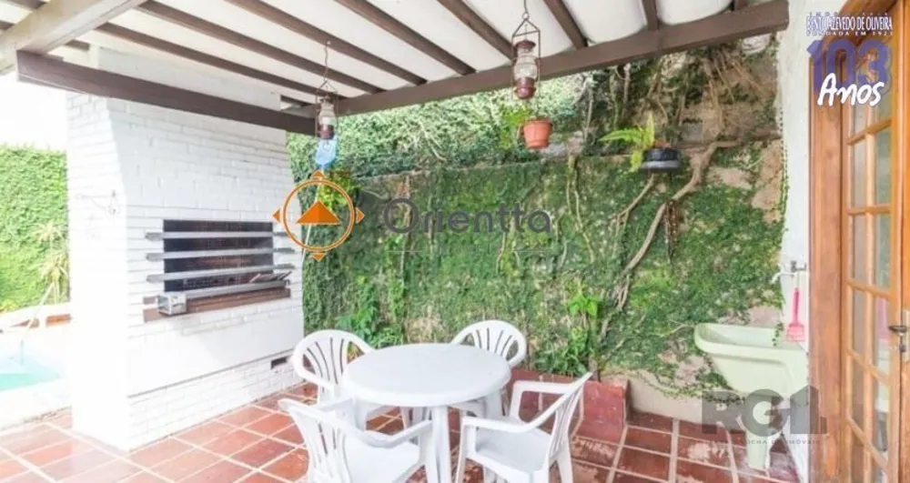 Casa, 4 quartos, 329 m² - Foto 1