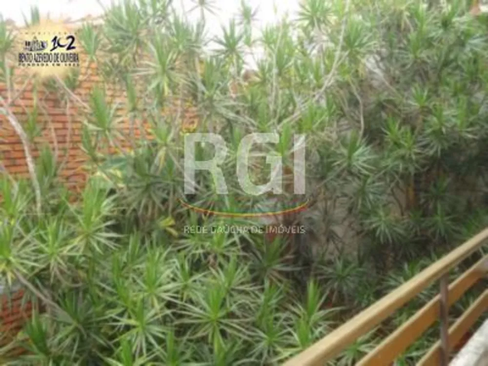 Casa, 4 quartos, 330 m² - Foto 2