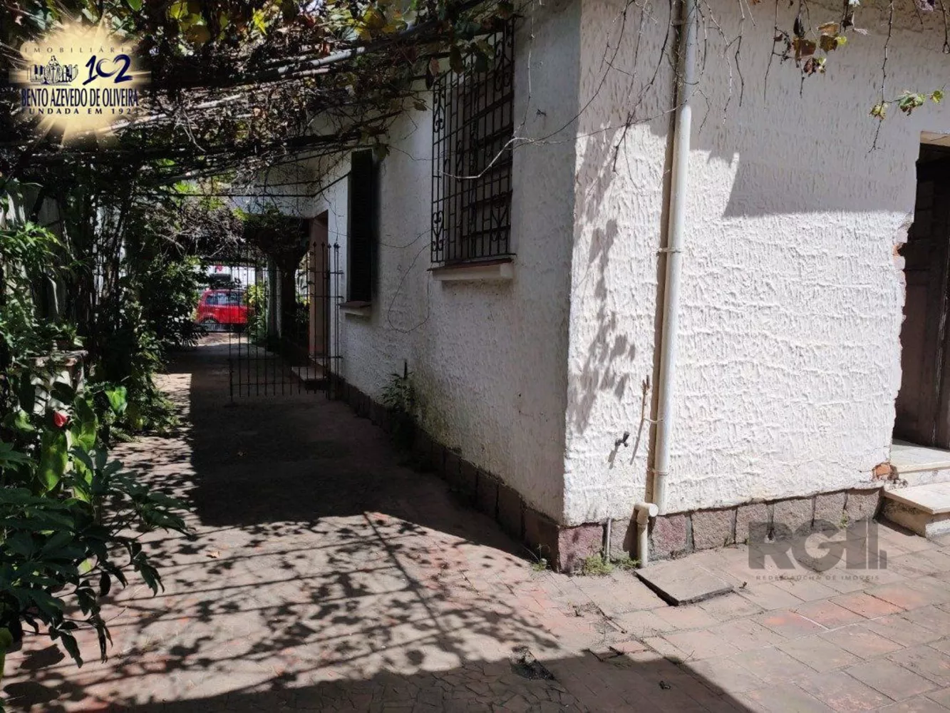 Casa, 5 quartos, 236 m² - Foto 2