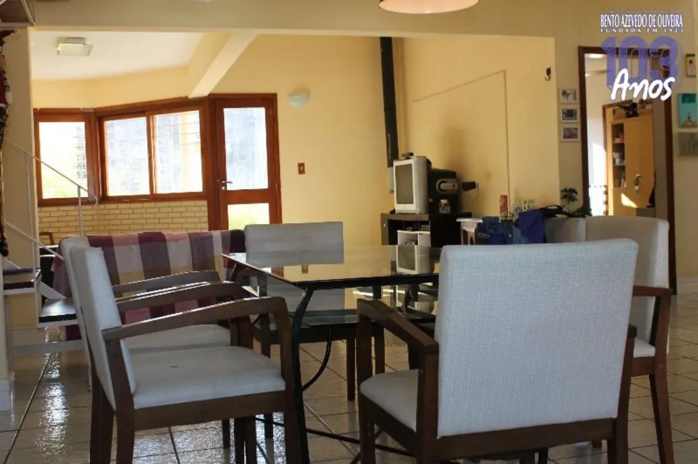 Casa, 4 quartos, 247 m² - Foto 4