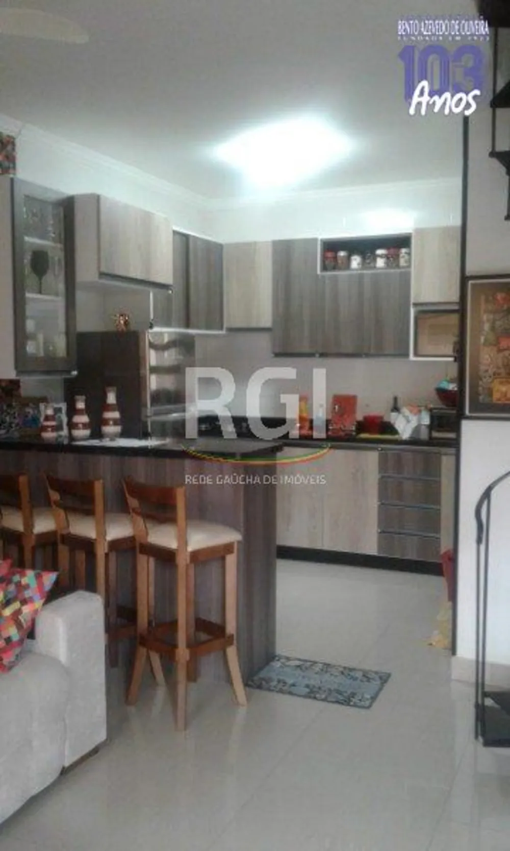 Casa, 4 quartos, 243 m² - Foto 1