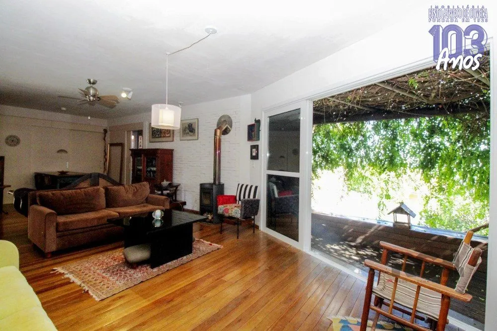 Casa, 3 quartos, 193 m² - Foto 1