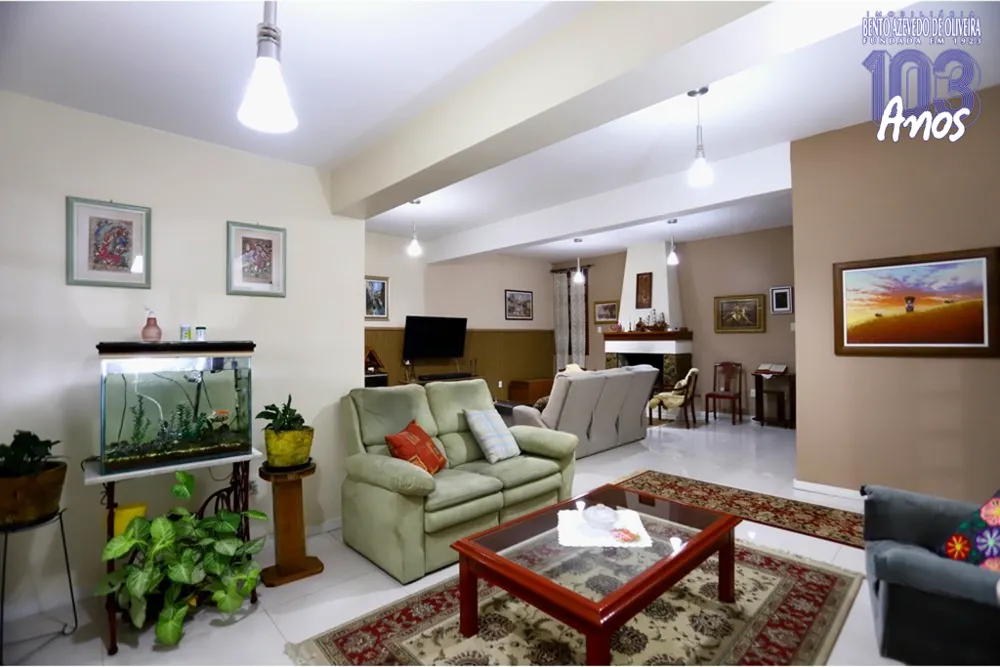 Casa, 3 quartos, 355 m² - Foto 1