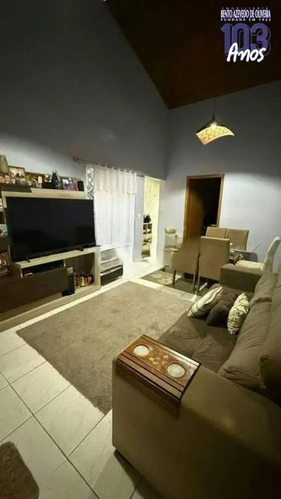 Casa, 4 quartos, 222 m² - Foto 1