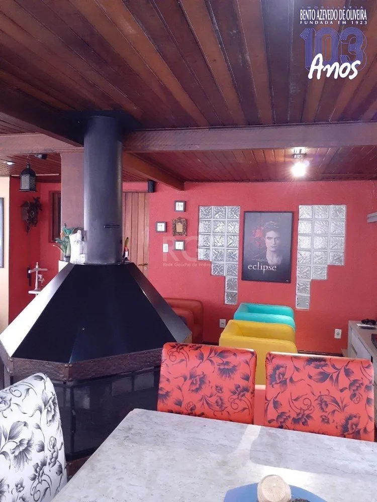 Casa, 3 quartos, 257 m² - Foto 1