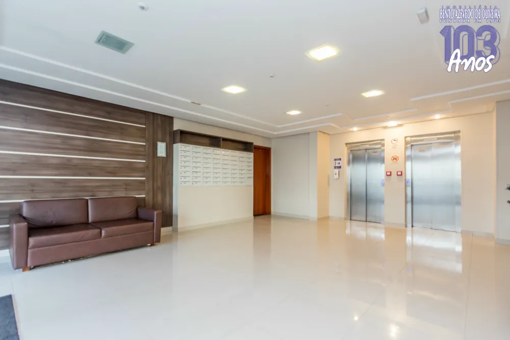 Cobertura, 3 quartos, 194 m² - Foto 2