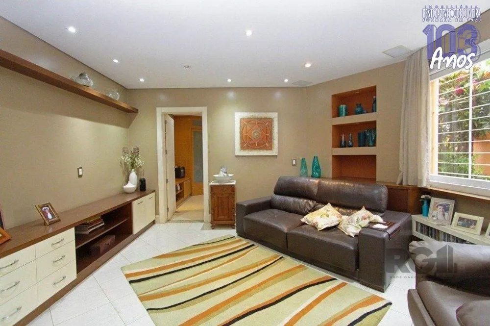 Casa, 3 quartos, 330 m² - Foto 2