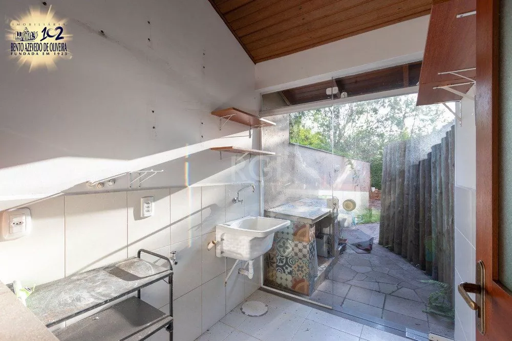 Casa, 3 quartos, 233 m² - Foto 3