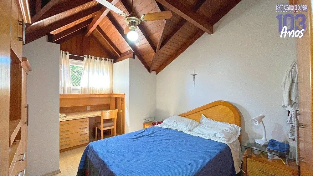 Casa, 3 quartos, 198 m² - Foto 3