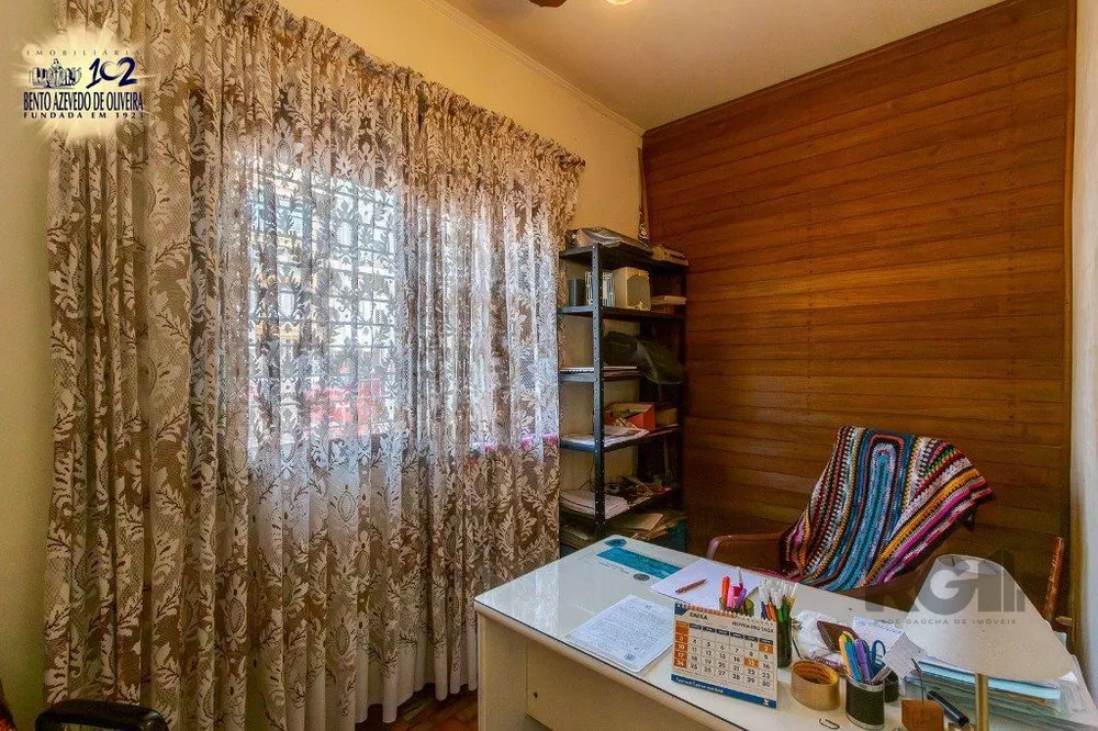 Casa, 3 quartos, 262 m² - Foto 1