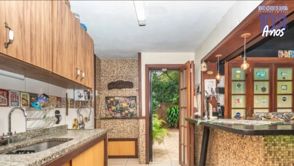 Casa, 3 quartos, 231 m² - Foto 3