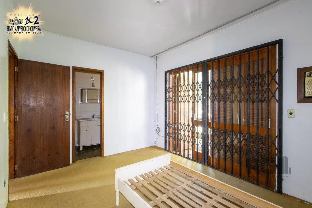Casa, 4 quartos, 361 m² - Foto 1