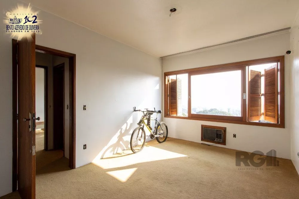Casa, 4 quartos, 361 m² - Foto 2